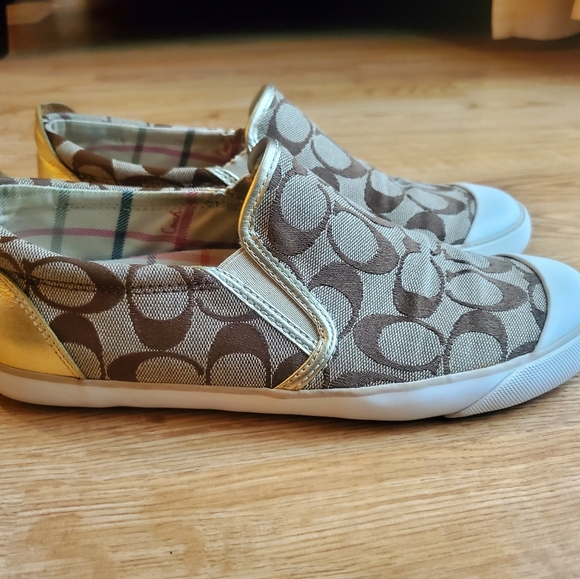 Authentic Coach Shoes - Picture 5 of 8